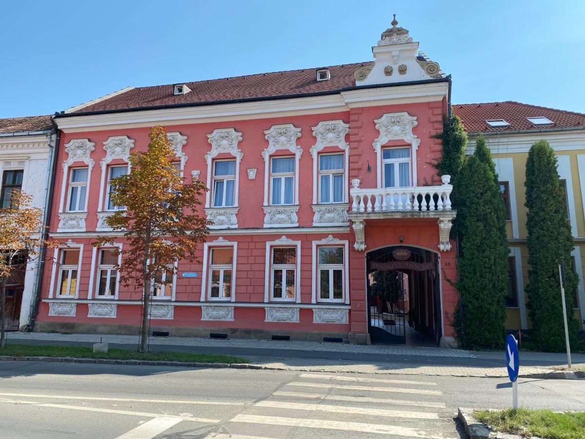 Pensiunea Korona And Restaurant Miercurea Ciuc Exterior photo