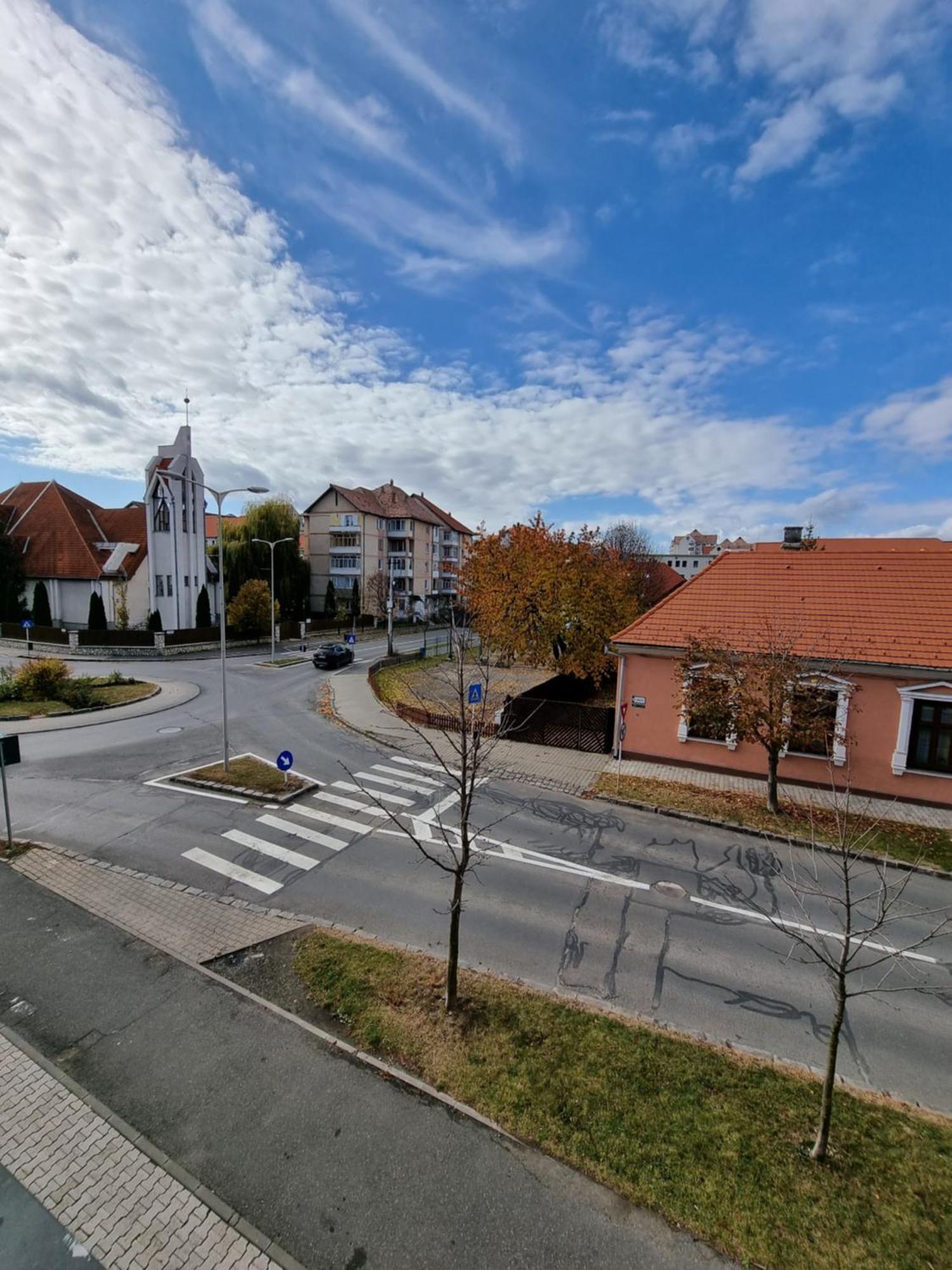Pensiunea Korona And Restaurant Miercurea Ciuc Exterior photo