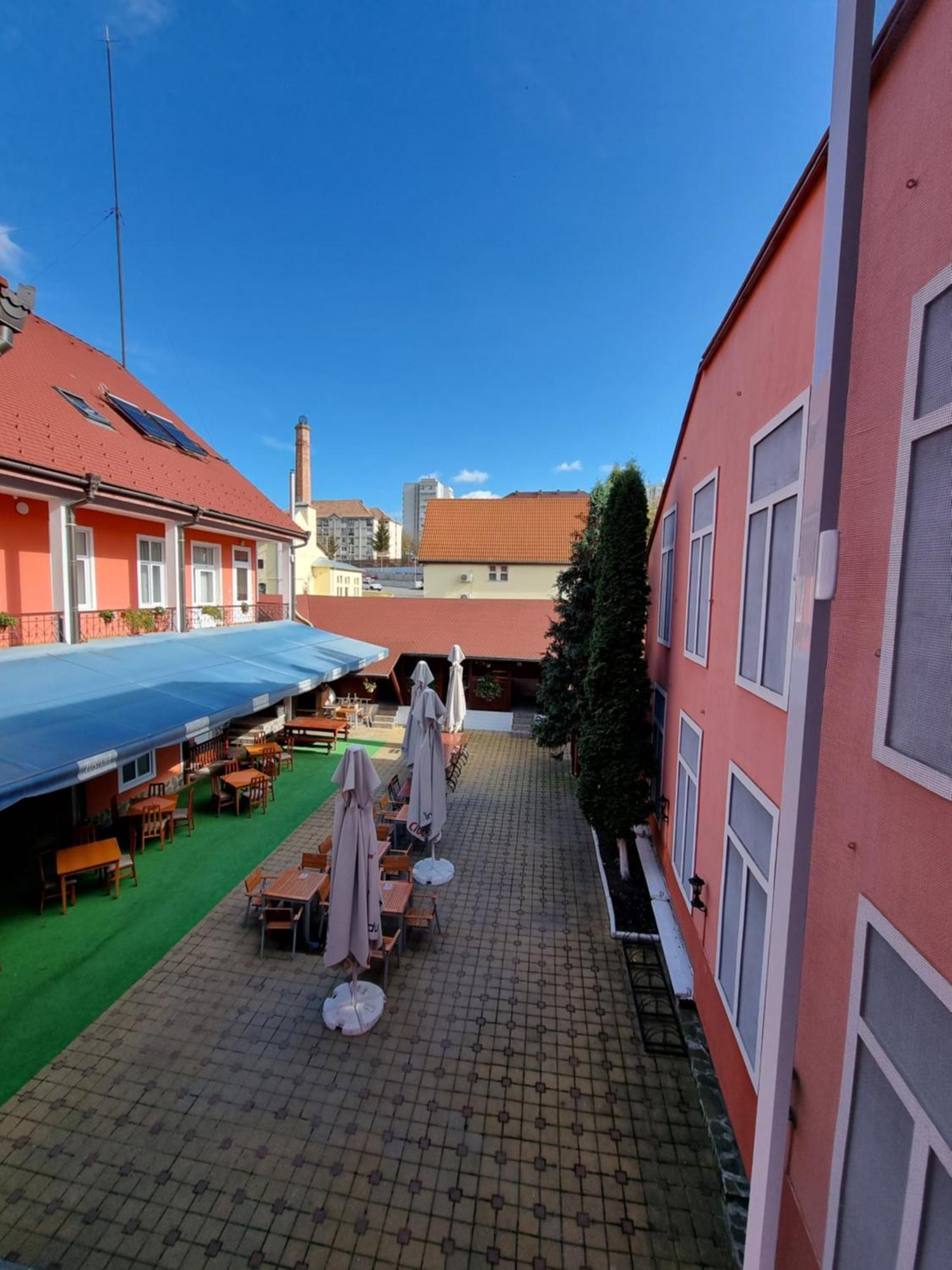 Pensiunea Korona And Restaurant Miercurea Ciuc Exterior photo