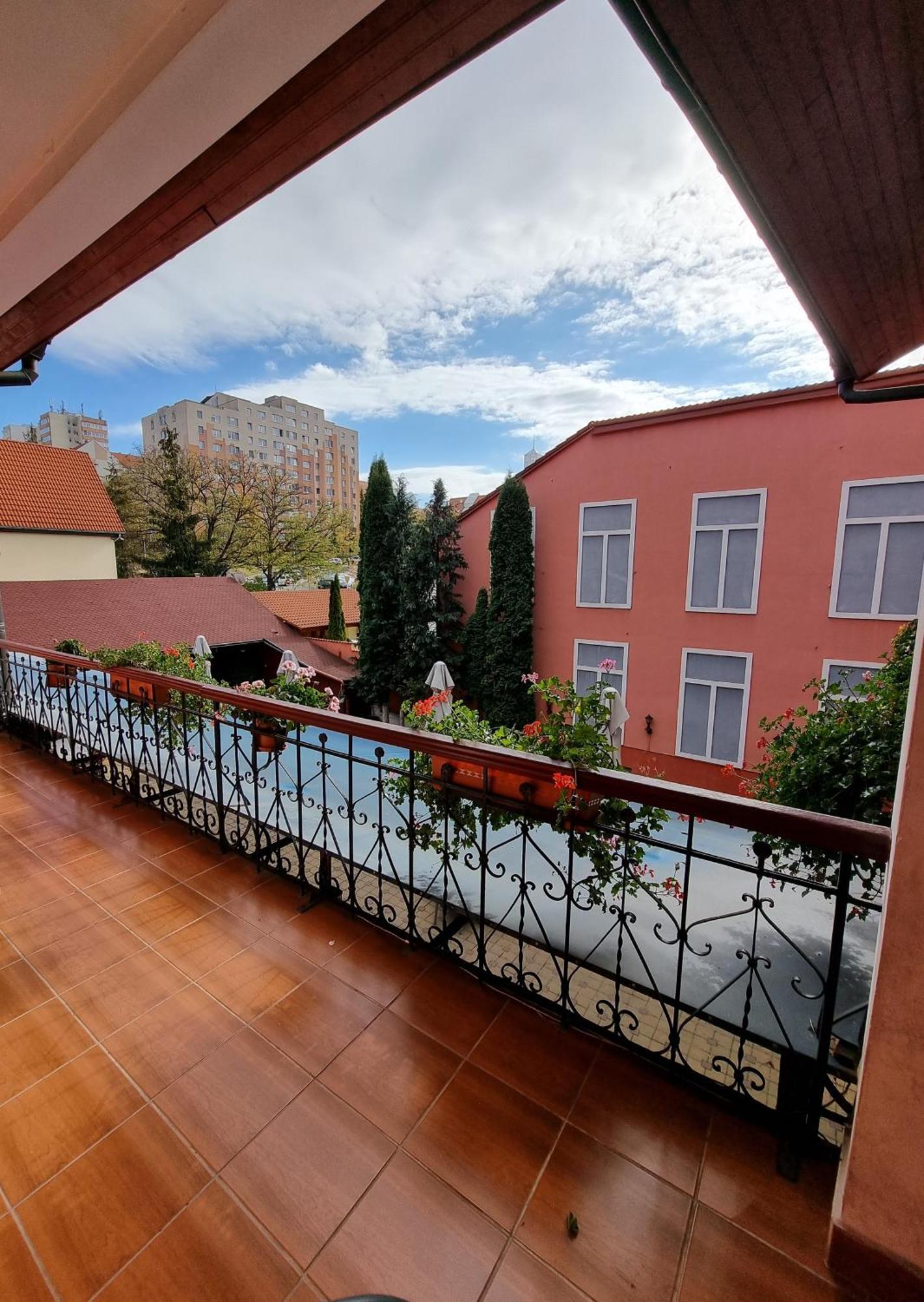 Pensiunea Korona And Restaurant Miercurea Ciuc Exterior photo